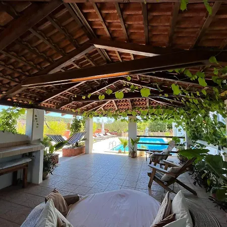 Appartement With Swimming Pool