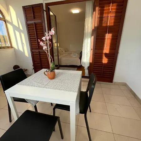 With Swimming Pool * Jelsa (Hvar)